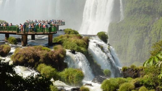 Cataratas del Iguazú, una maravilla del mundo que podés visitar con Previaje 5