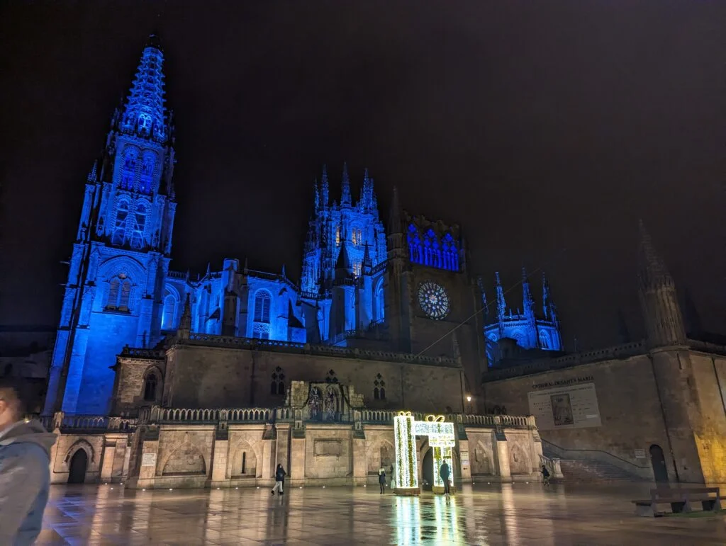 Hospedaje en Burgos España: Reseña del Hostel Boreal Solano – Viaja Con  Marian